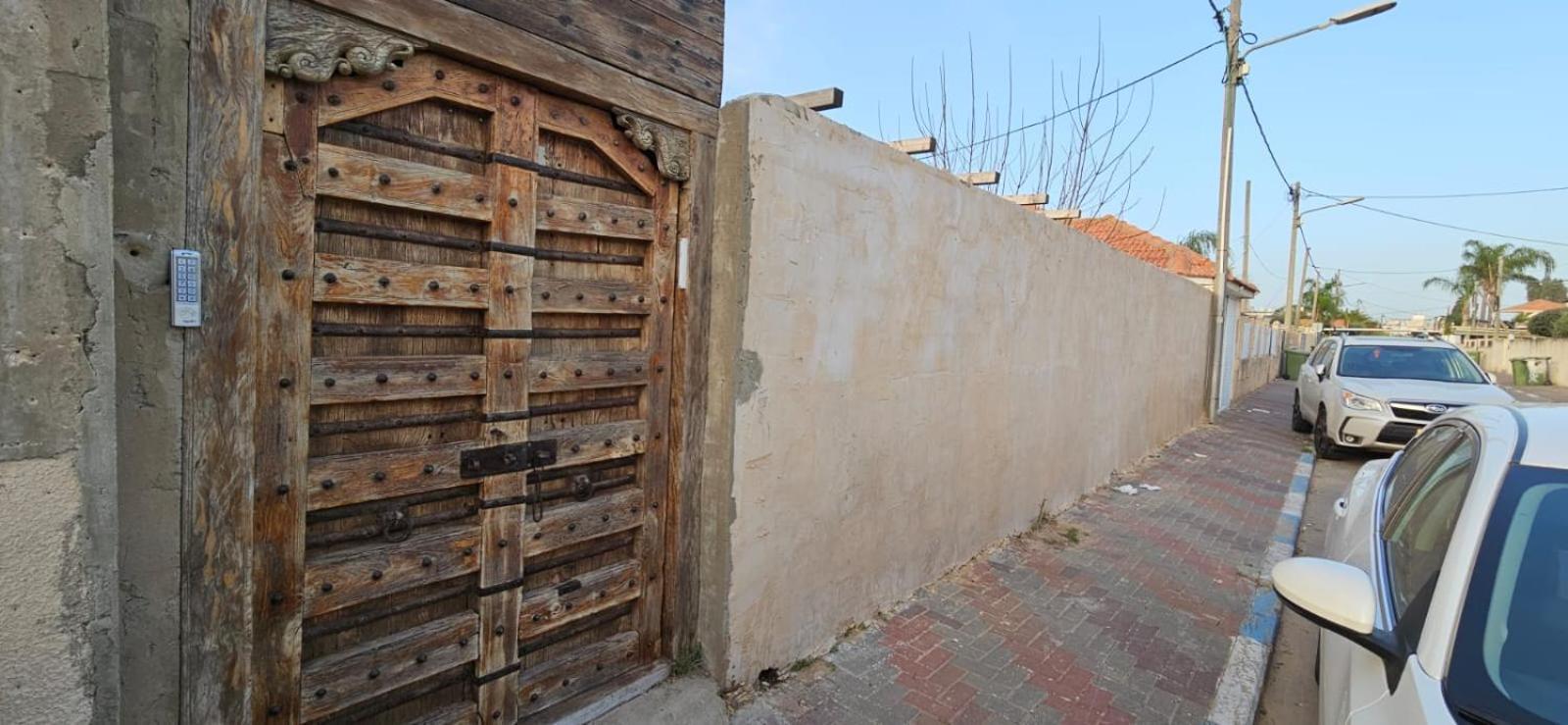 Peleh - 3 Km From The Of Cesarea Ferienhaus *